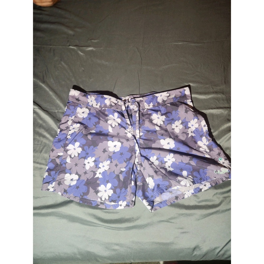 Cabela's Floral Women's Shorts - Purple and White